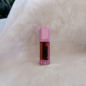Youthforia  blush oil “But tonight”